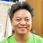 津田 宏尚 院長