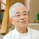 汲田 英樹 院長