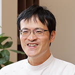 西田 愼二 院長