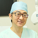 西川 敏文 院長