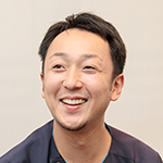 村井 俊介 院長