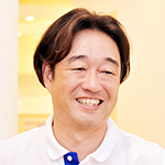 東出 崇 院長