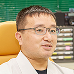 川上 剛 院長