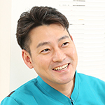河崎 重太 院長