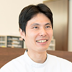 高山 弘平 院長