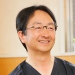 八幡牧雄 院長