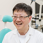 石岡 薫 院長