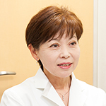 亀津 絵里 院長