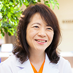 秦 エミ 院長