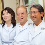 藤下 直彦 院長、藤下 義輝 副院長、藤下 美保 先生