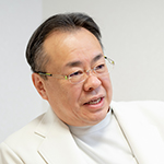 河村 英輔 院長