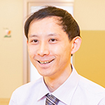 花岡 健太朗 院長