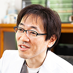 安崎 弘晃 院長