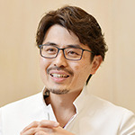 小出 貴照 院長