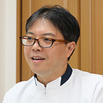岸田 堅 理事長