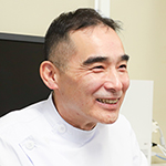 中塚 泰彦 院長