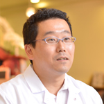 塚本理一郎 院長