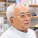 大久保 芳明 理事長