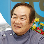 坪井 新一 院長