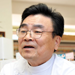 植村 浩行 院長