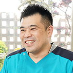 山本 哲也 院長