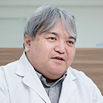 内田 千秋 理事長