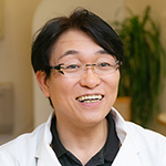 黒野 郁彦 院長