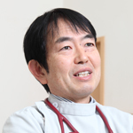 井上 智雄 院長