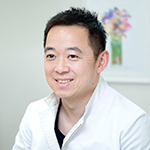 松山 文樹 院長