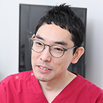 前納 允 院長