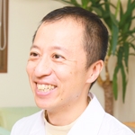 野村 仰 院長