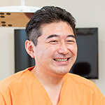 鈴木 康博 院長