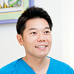 土居 成良 院長