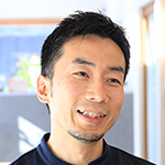 鶴田 真也 院長