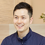 高津 充雄 院長