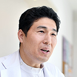 前羽 宏史 院長