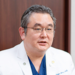 楚良 繁雄 院長