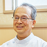 亀岡 明夫 理事長