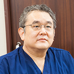 楚良 繁雄 院長