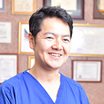 新井 誠二 院長