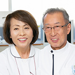 浅井 章 院長、浅井 景子 先生