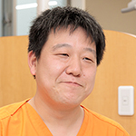 小林 靖宜 院長