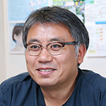 半田 潤 院長