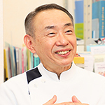 地嵜 剛史 院長