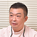 村井 幸栄 院長