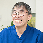 川島 吉晴 院長