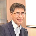 村井 俊彦 院長