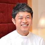 小林 建 院長