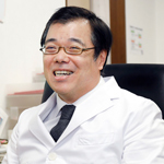 井上 靖浩 院長