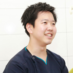 中平 賢吾 院長